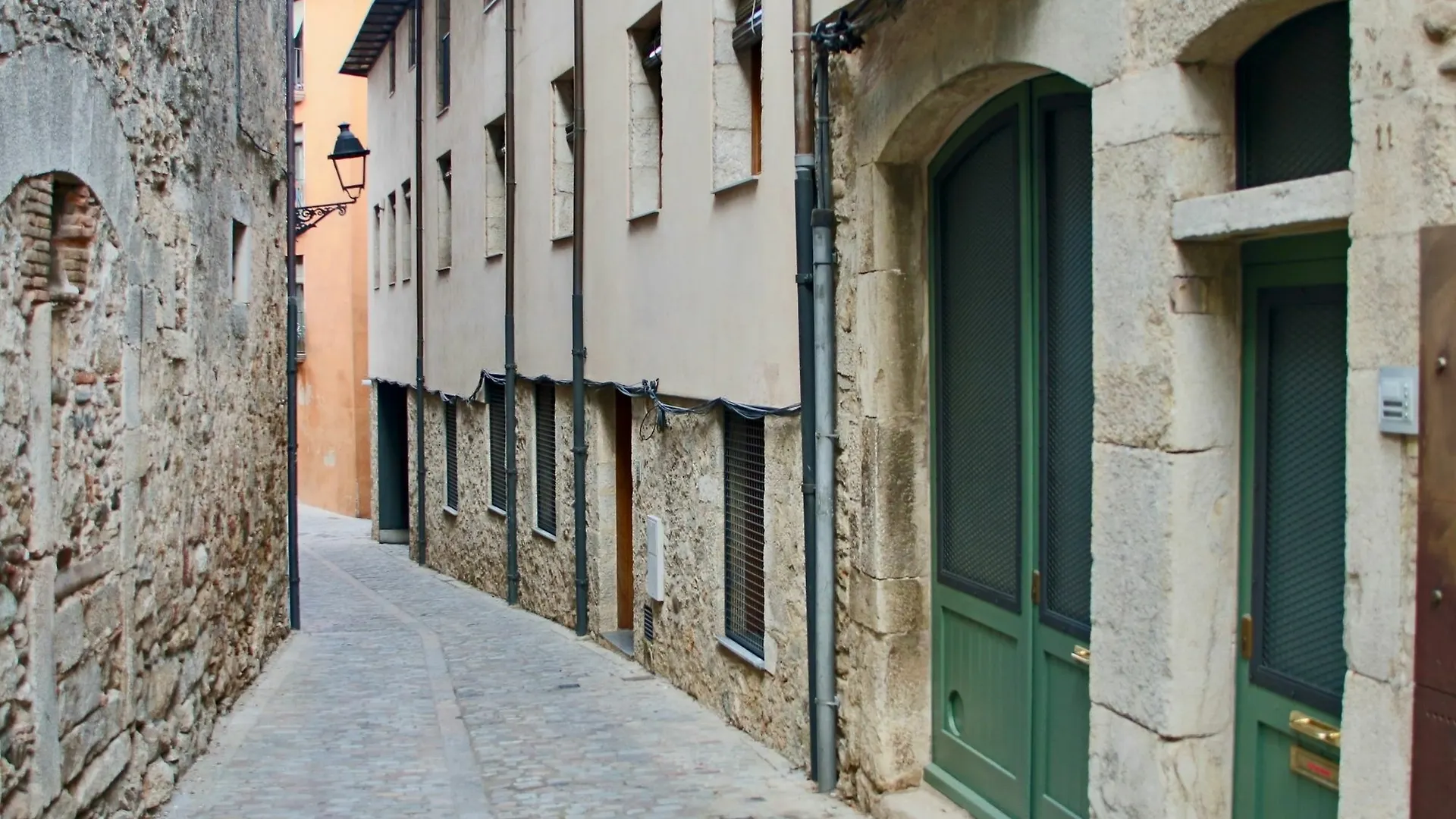 Banos Arabes Apartment Girona Spain